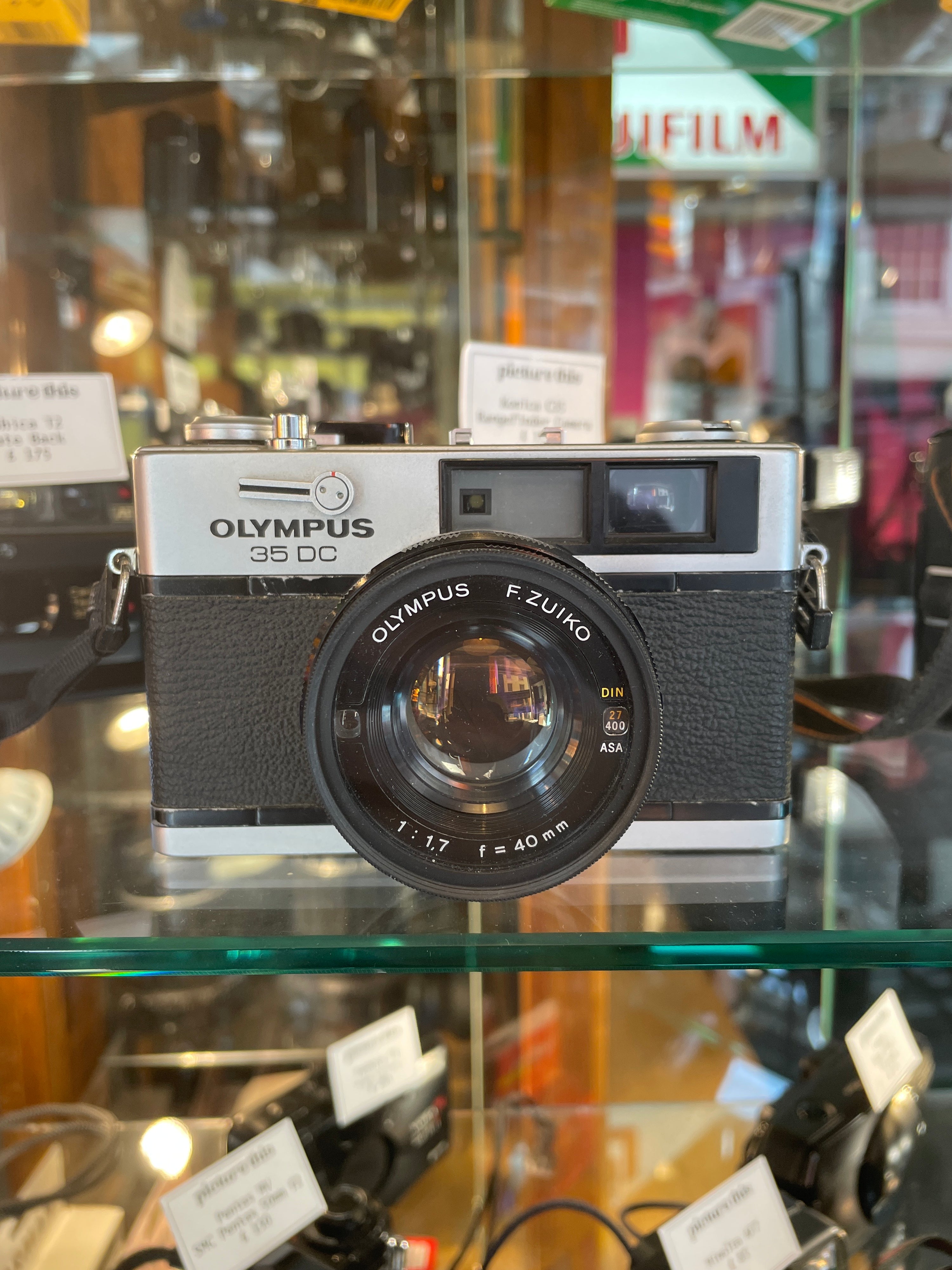 Olympus 35 DC