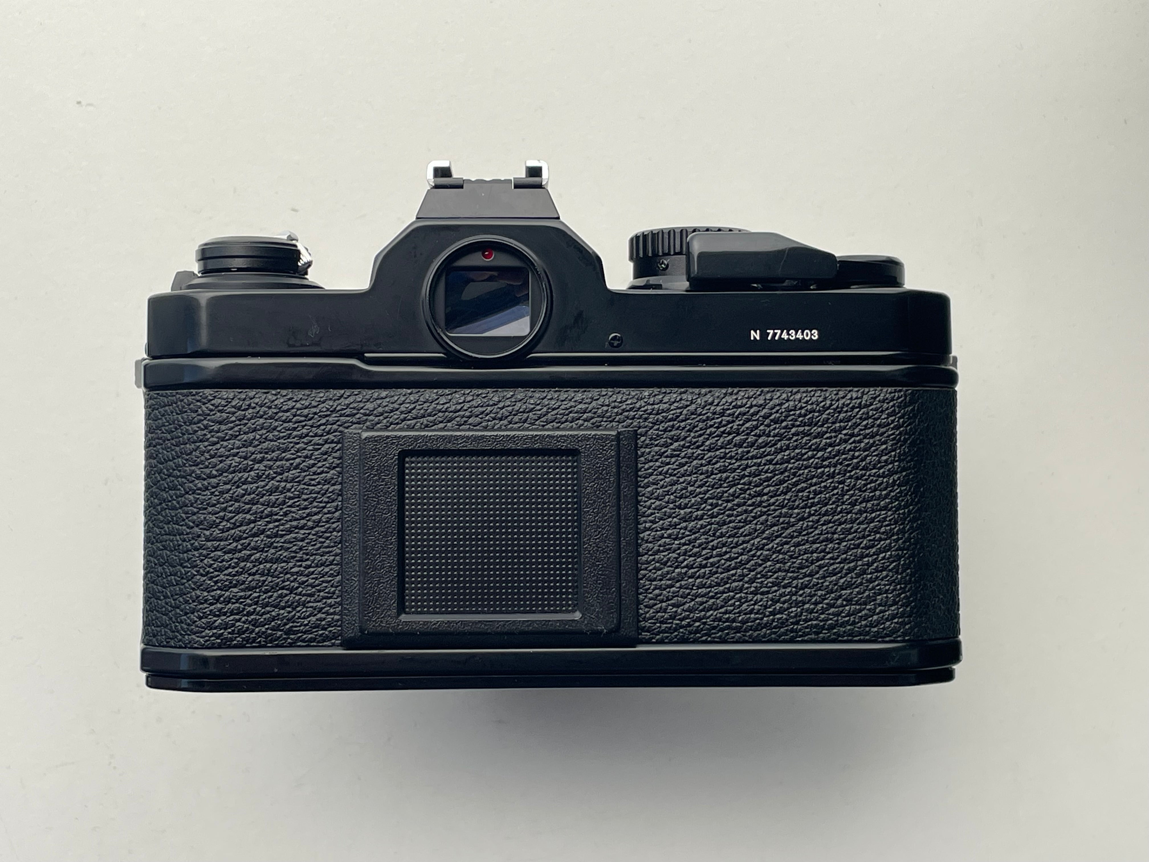 Nikon FM2n Black with Nikkor lens – Picture This Film Lab