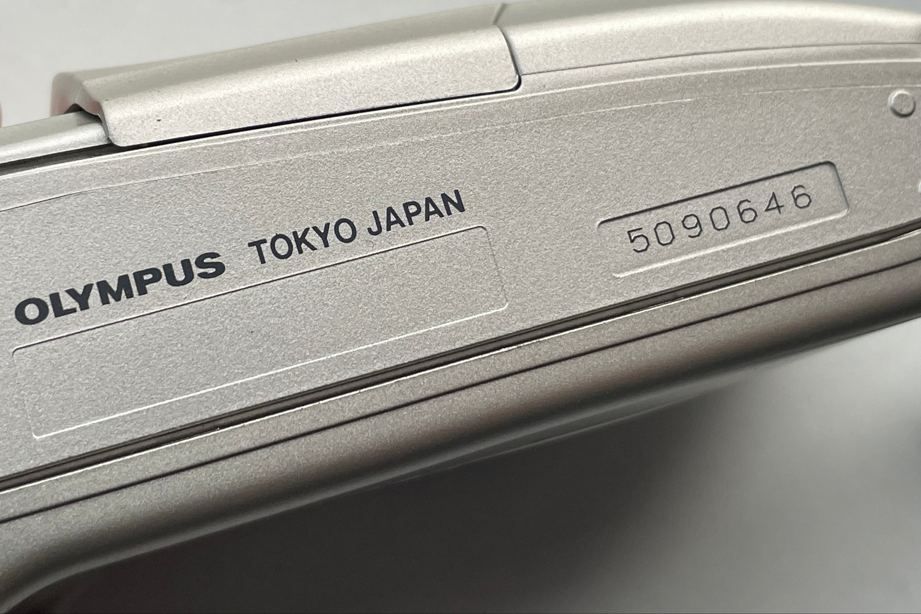Mint Olympus MJU II camera - Made in Japan