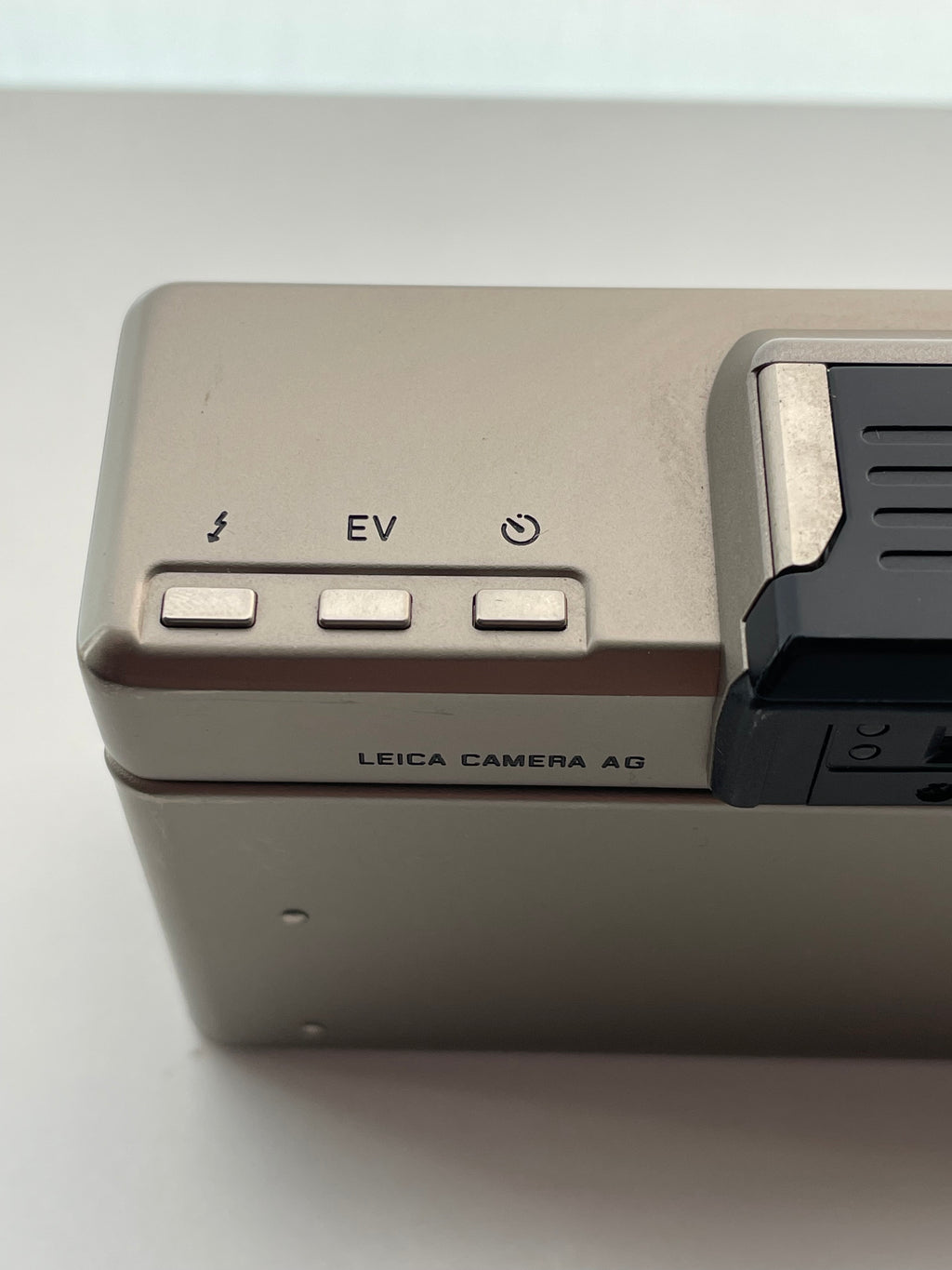 Leica Minilux Zoom Titanium