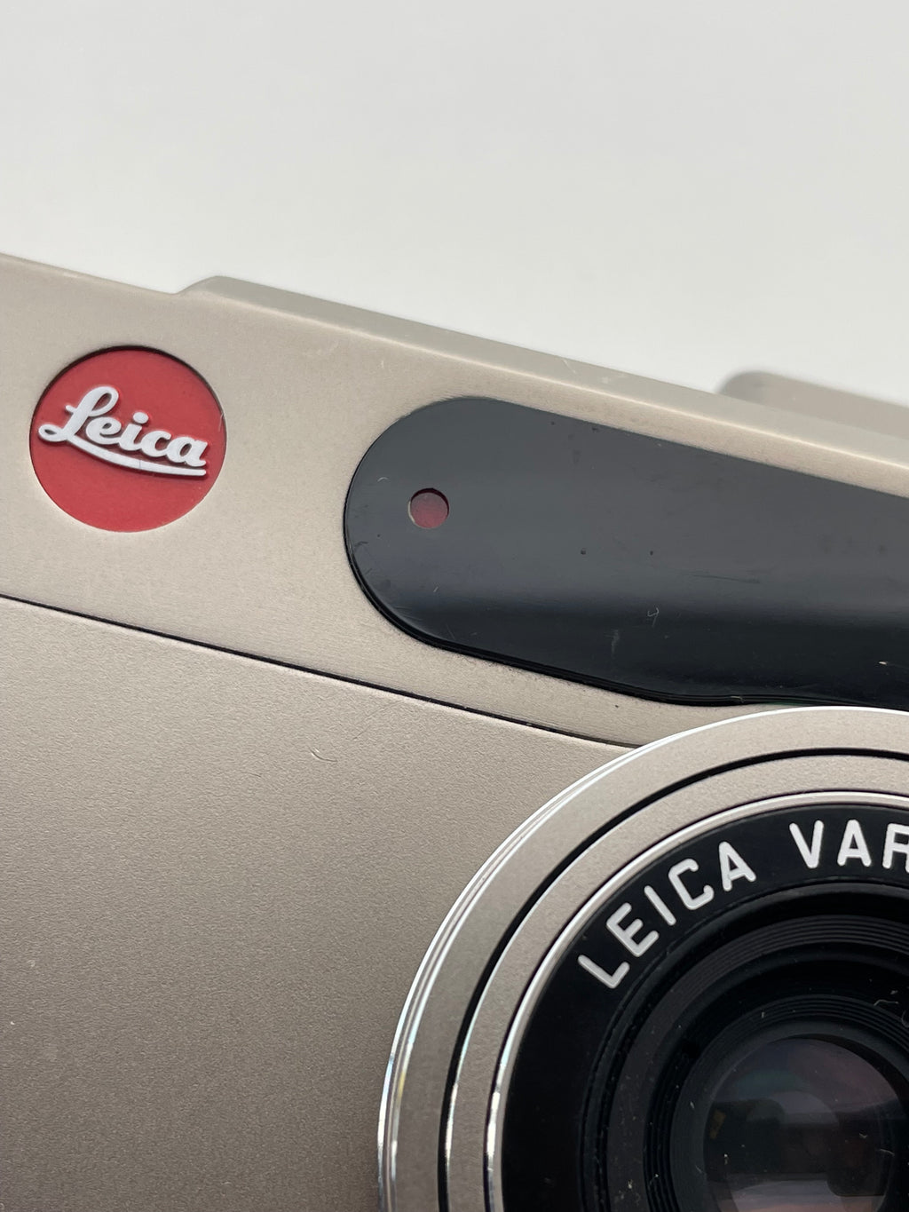 Leica Minilux Zoom Titanium