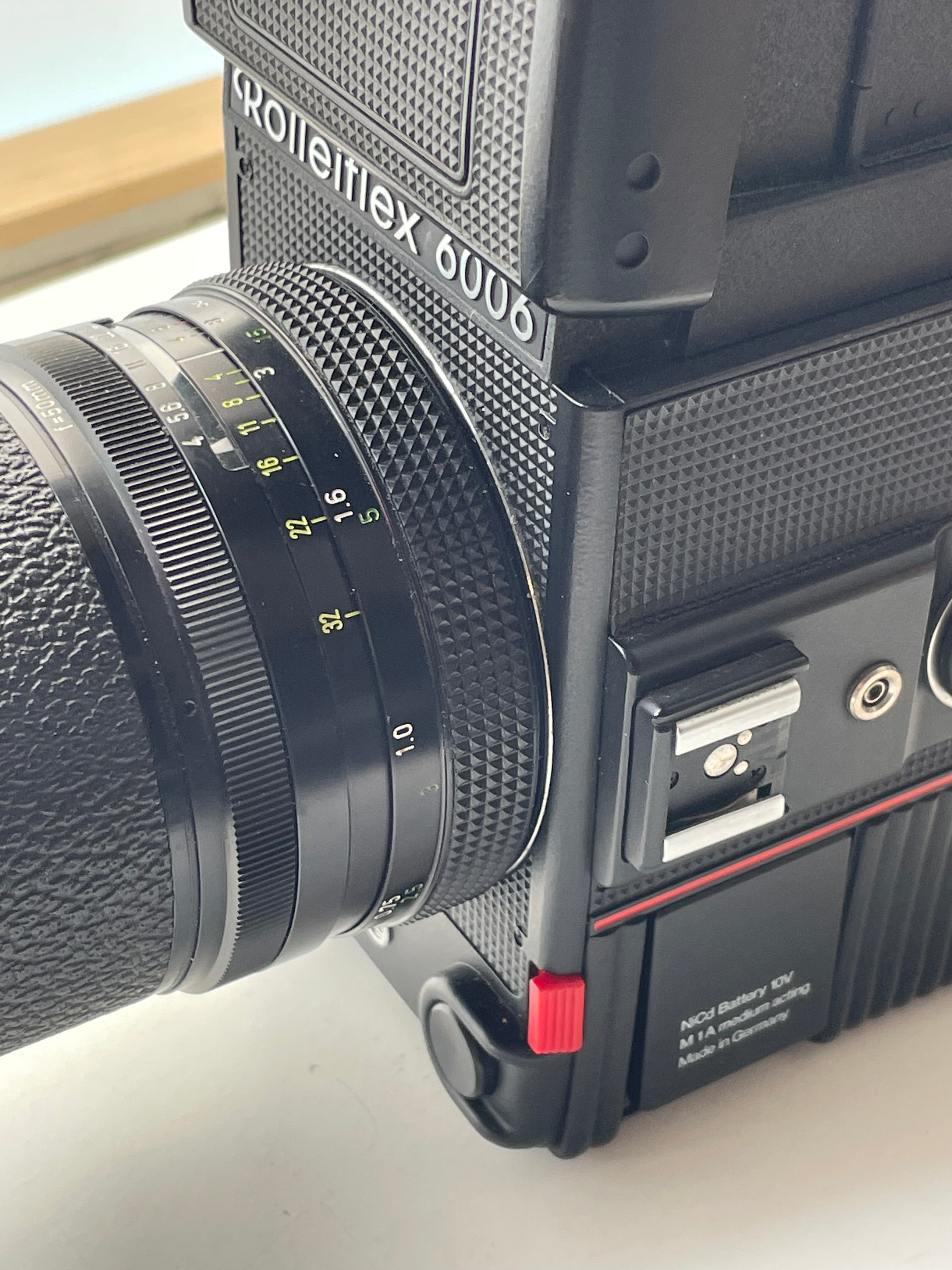 Rolleiflex 6006 kit with 3 lenses