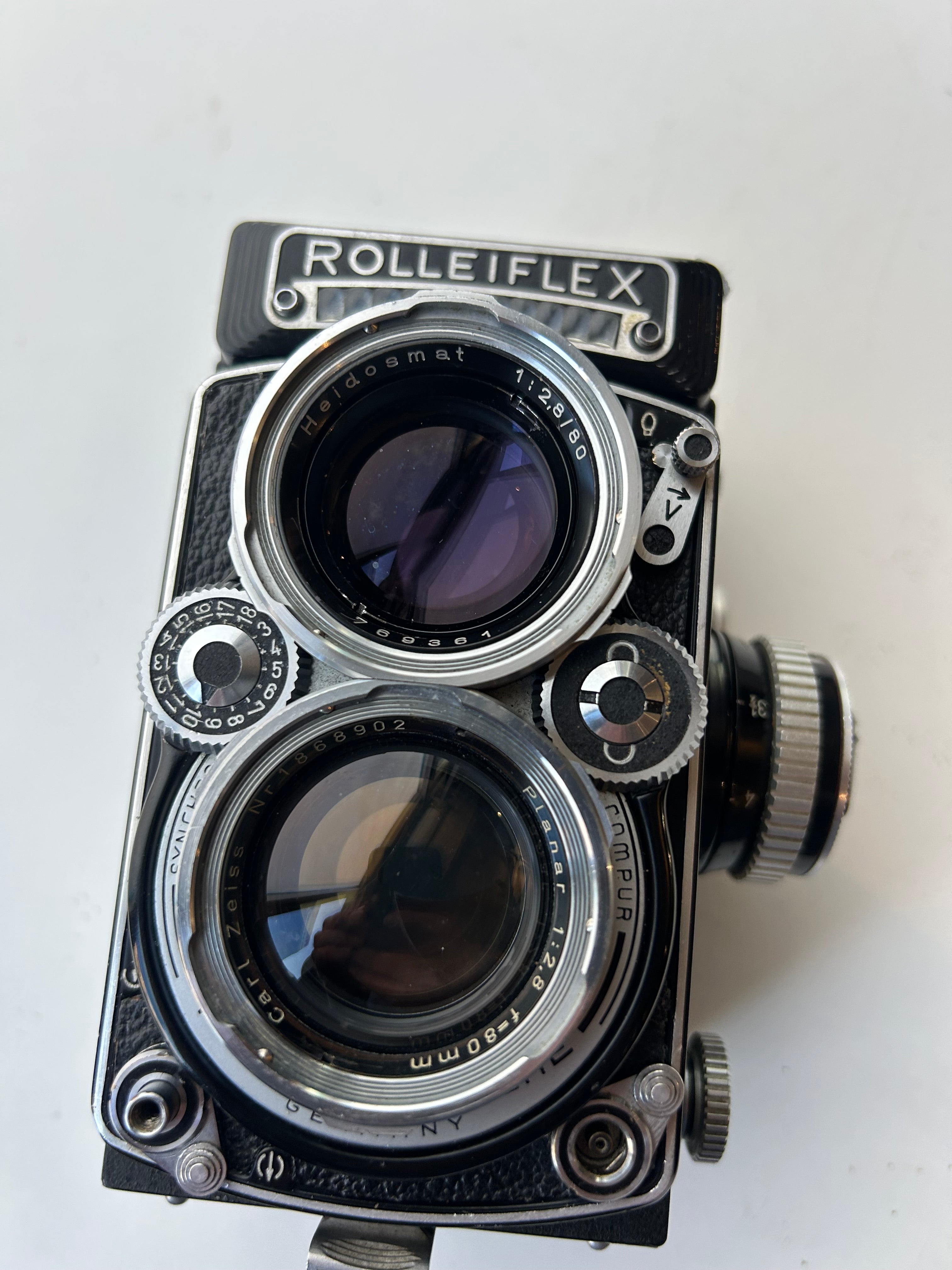 Rolleiflex 2.8 E Planar in excellent condition