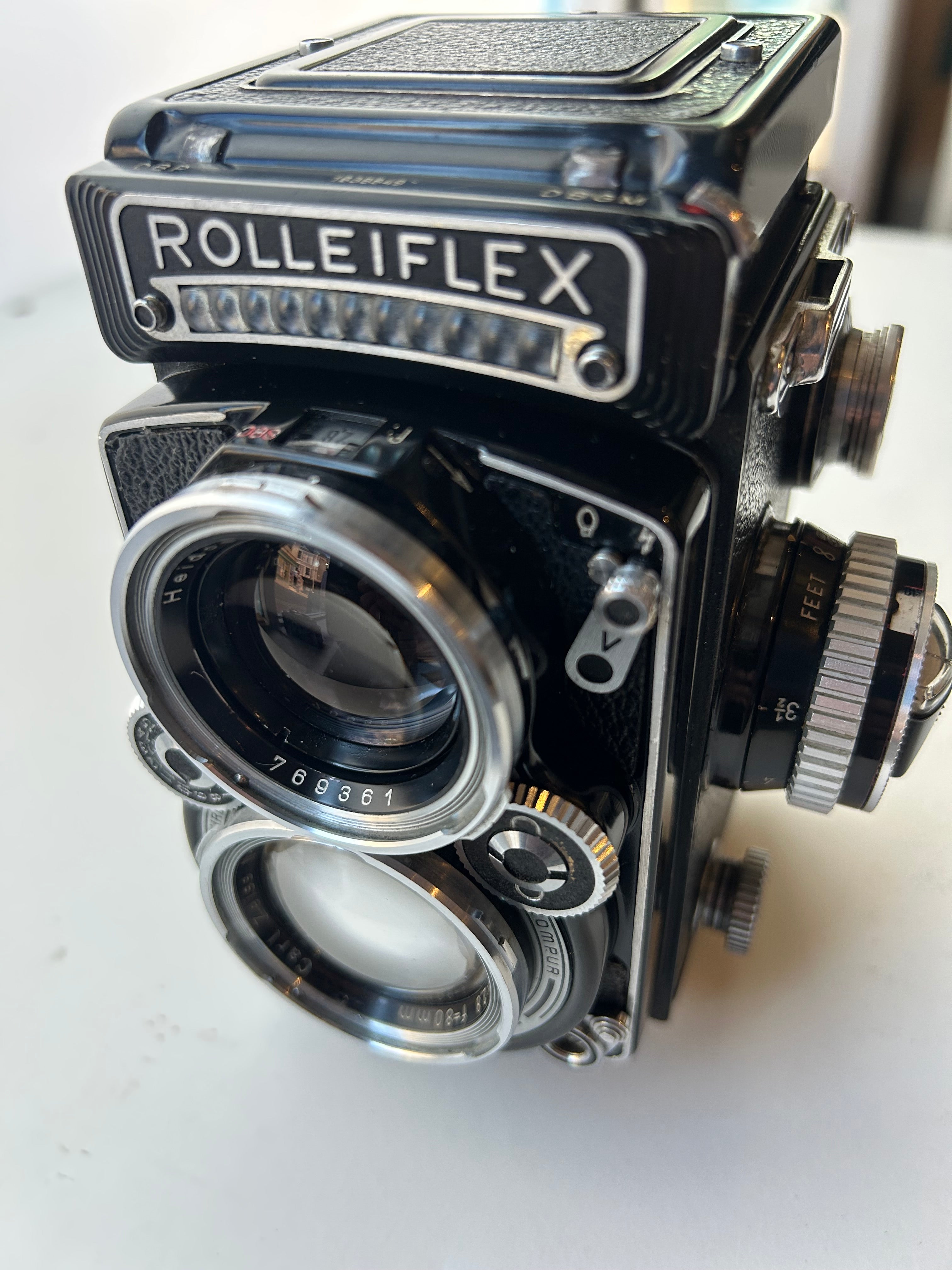 Rolleiflex 2.8 E Planar in excellent condition